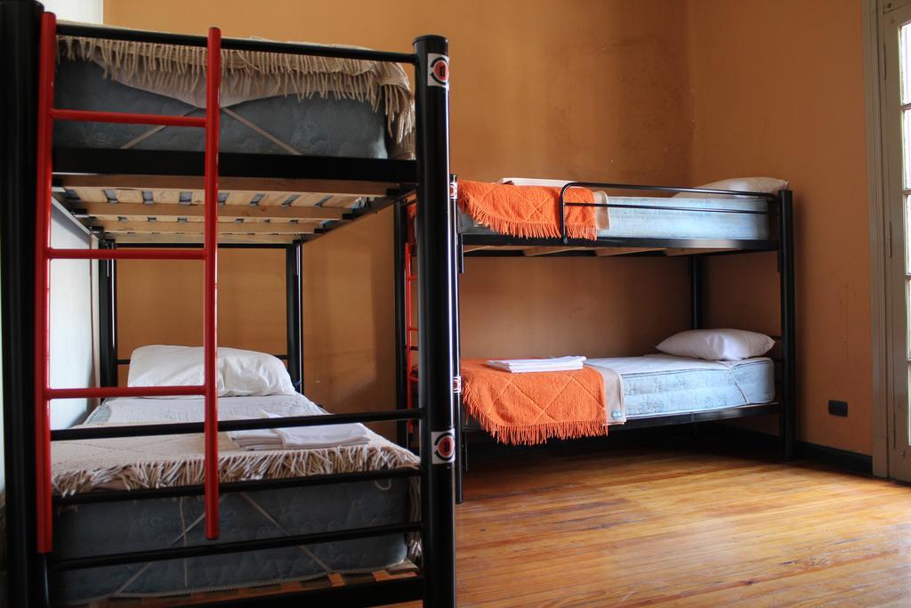 Turning Point Hostel Córdoba Buitenkant foto