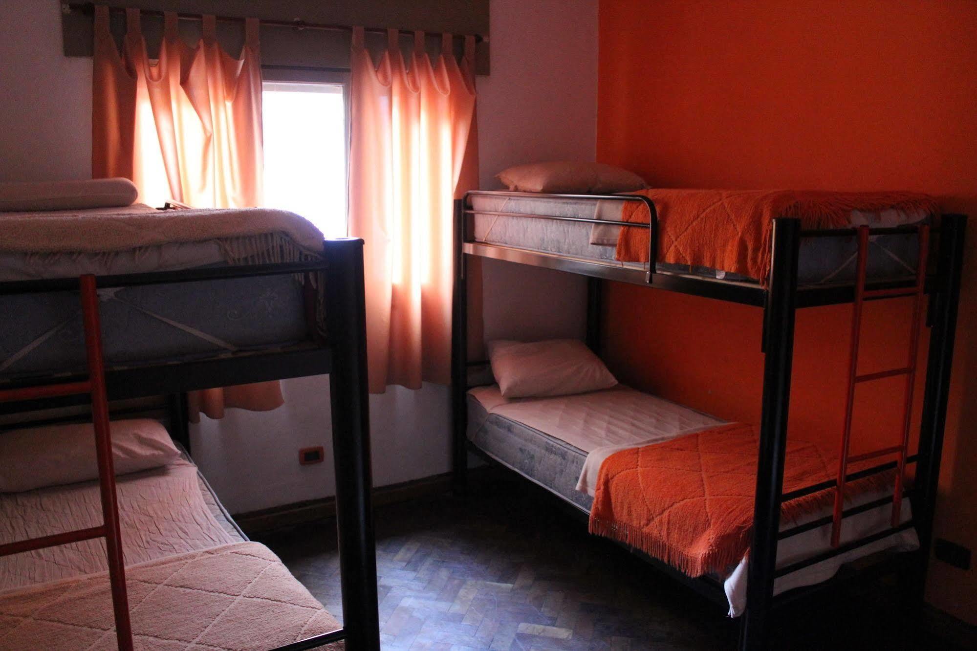 Turning Point Hostel Córdoba Buitenkant foto