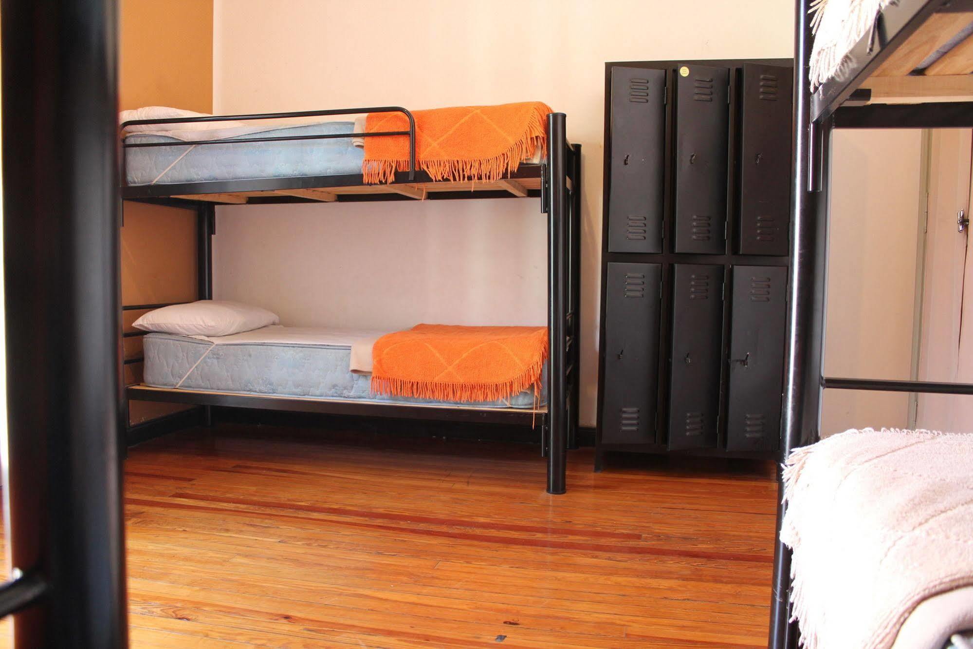 Turning Point Hostel Córdoba Buitenkant foto